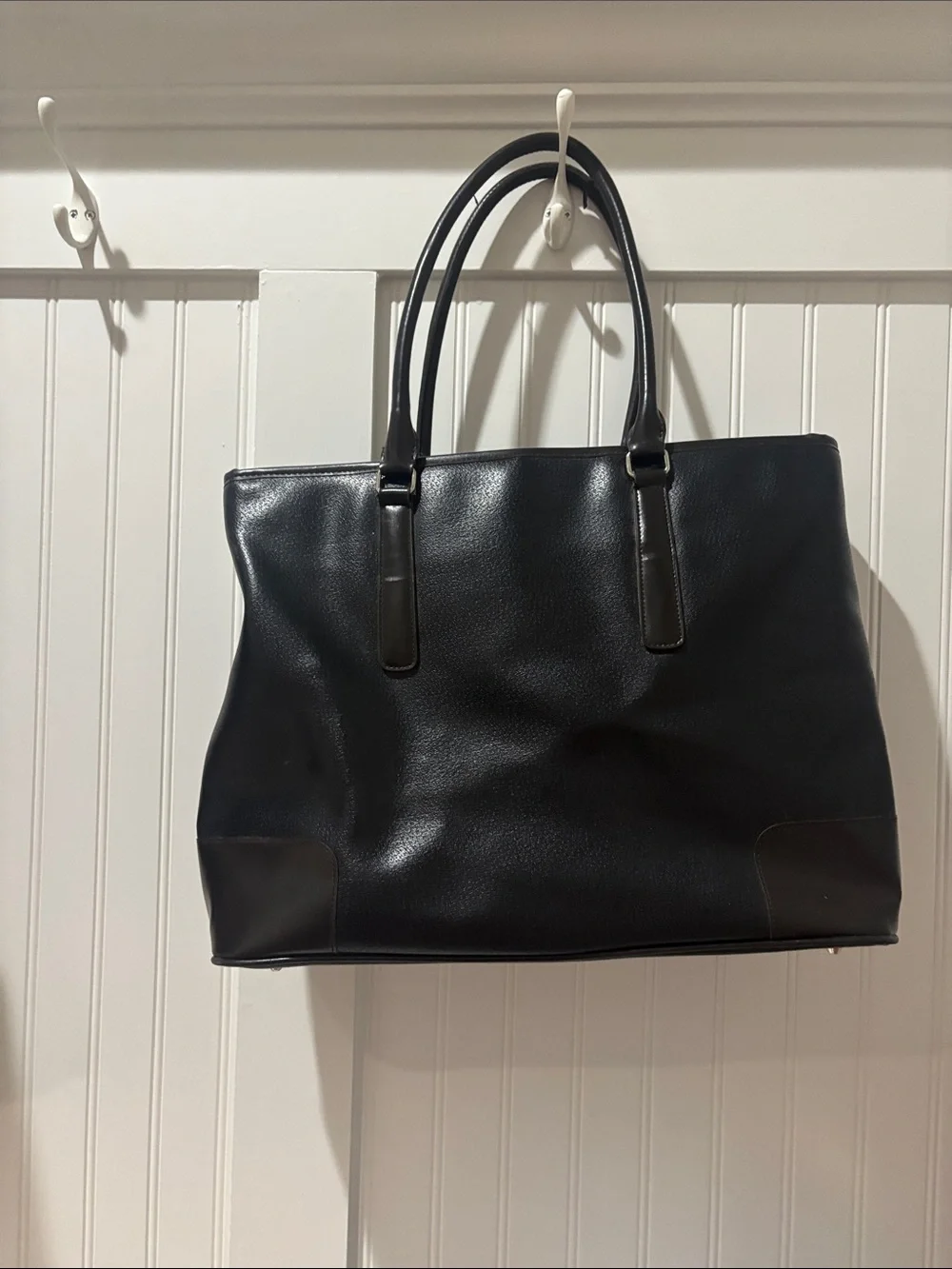 Classic Black Leather Tote Bag for Men - Structured Carryall